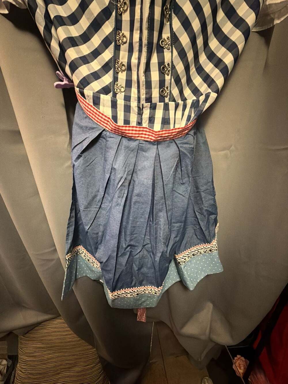 3 Piece Oktoberfest Plaid Costume with Dress, Crop Top Shirt & Apron Size XL NWT - Picture 12 of 14